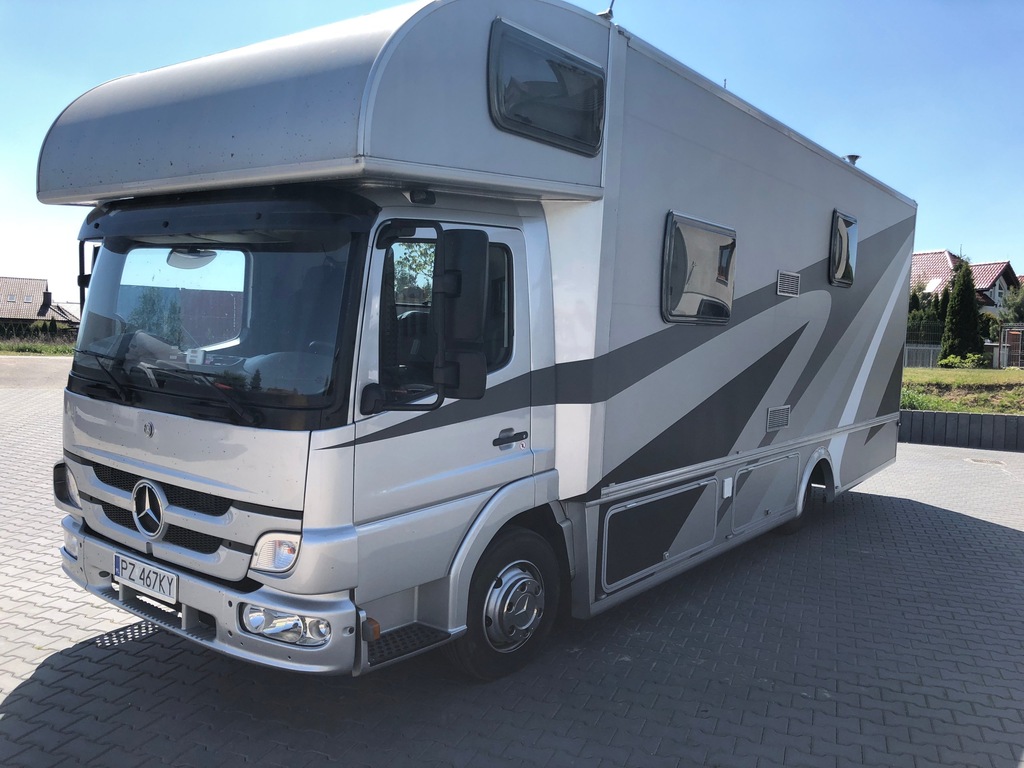 MERCEDES ATEGO KAMPER 9OSOBOWY ZABUDOWA 2016 ROK