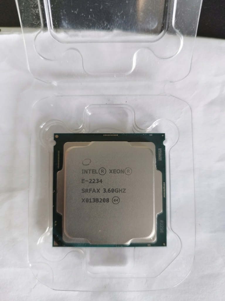 Intel Xeon E-2234 procesor 3,6 GHz/4,8GHZ 8 MB