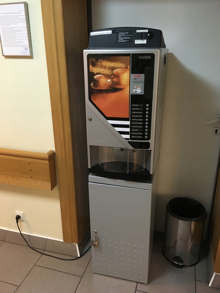 AUTOMAT DO KAWY XM RHEAVENDORS VENDING