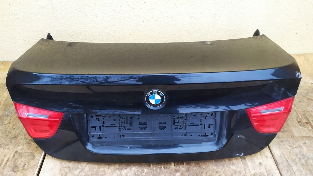 BMW 3 E90 LIFT klapa bagażnika tył tylna