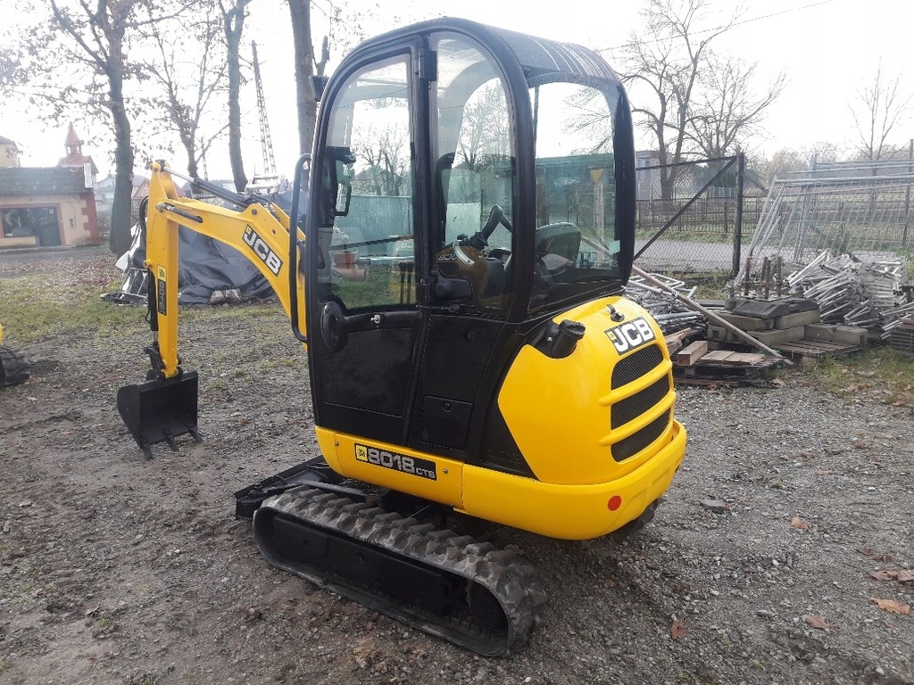 Купить Мини-экскаватор JCB 8018 2015 г. вес 1820кг 63000+НДС: отзывы, фото, характеристики в интерне-магазине Aredi.ru