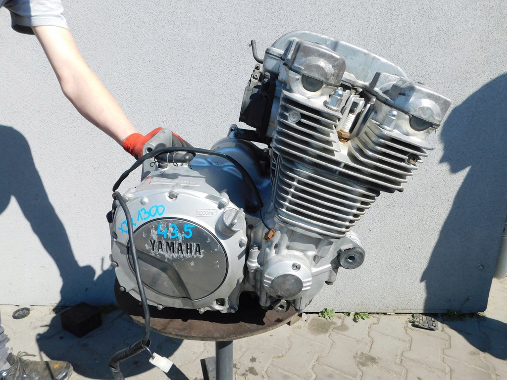YAMAHA XJR 1300 SILNIK