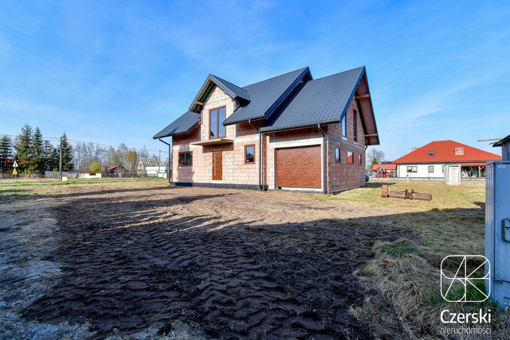 Dom, Dąbrówka, Rzezawa, Bocheński, 258 m²