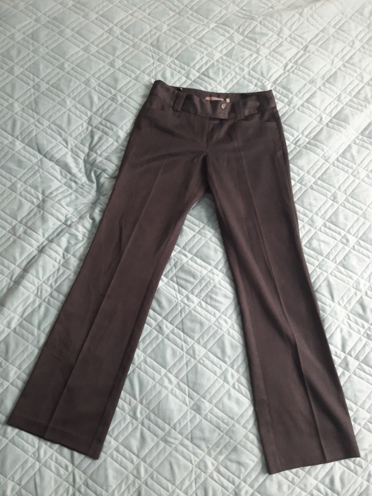 Czarne eleganckie spodnie w kant Top Secret r.34