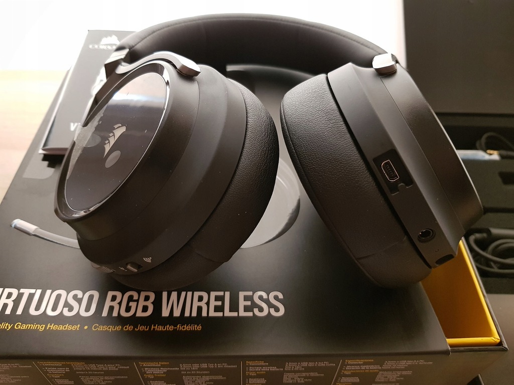 Słuchawki Corsair Virtuoso RGB Wireless