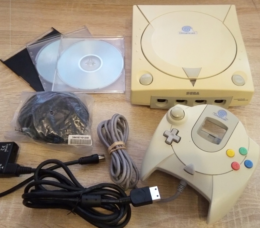 SEGA DREAMCAST + PAD + GRY + KABLE /SPRAWNY ZESTAW