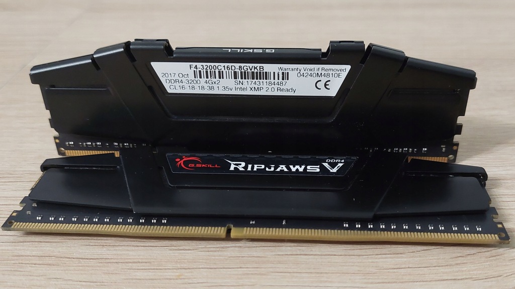 Pamięć RAM G.SKILL DDR4 2x4GB 3200MHz CL16
