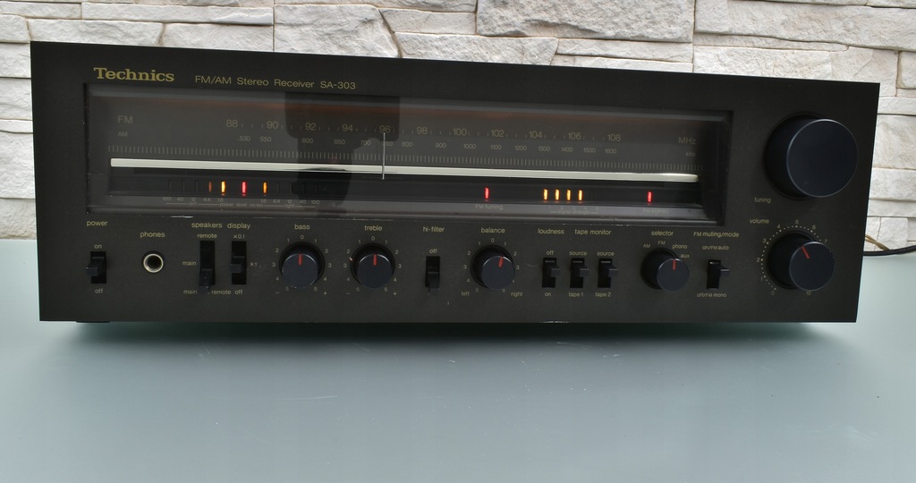 Technics SA303 AM/FM Stereo Receiver (198082) 13464976112