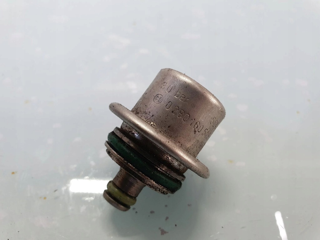 Opel Vectra B 1998 Regulator ciśnienia paliwa