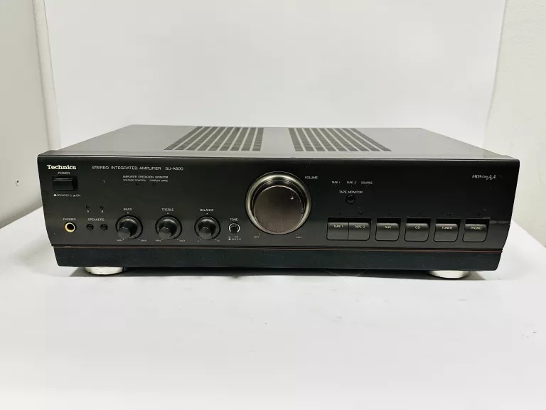 WZMACNIACZ TECHNICS SU-A600