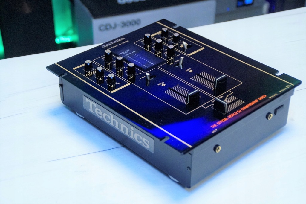 Technics SH-DX 1200 DMC DJ MIXER SH-EX 1210/MK2