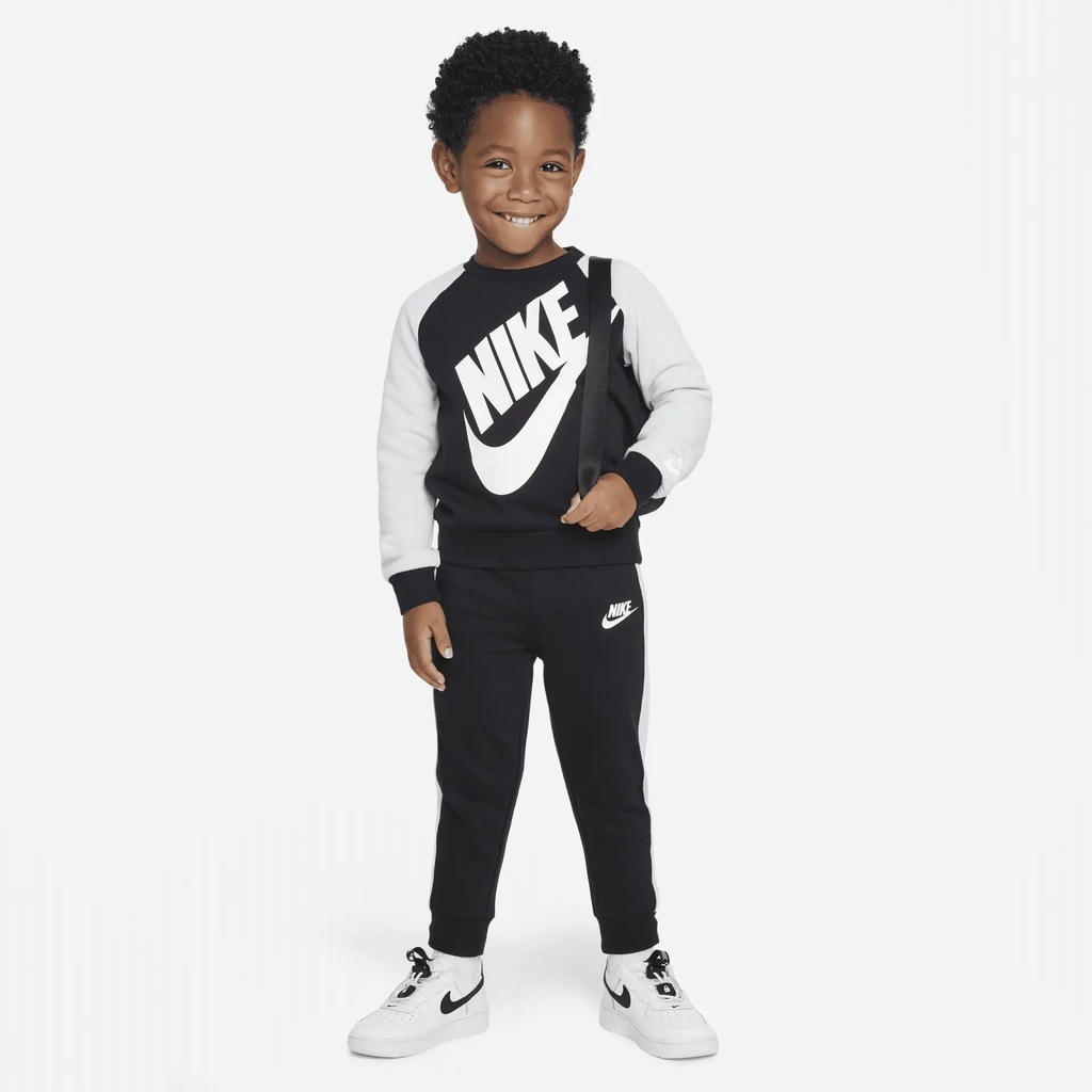 Dres Nike Zestaw bluza i spodnie CT2992-010 98-104