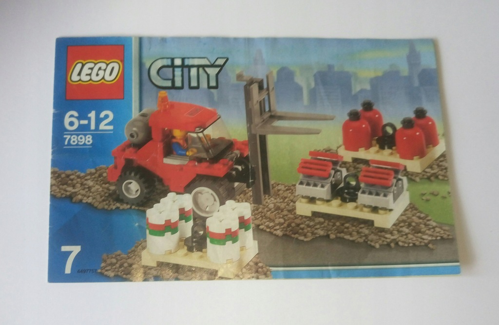 LEGO 7898 city sama Instrukcja wózka widłowego Nr7