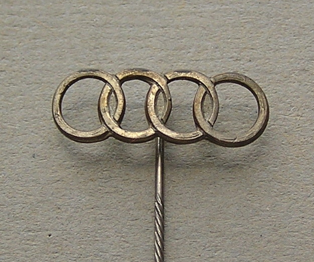 Odznaka fabryki samochodów marki AUDI