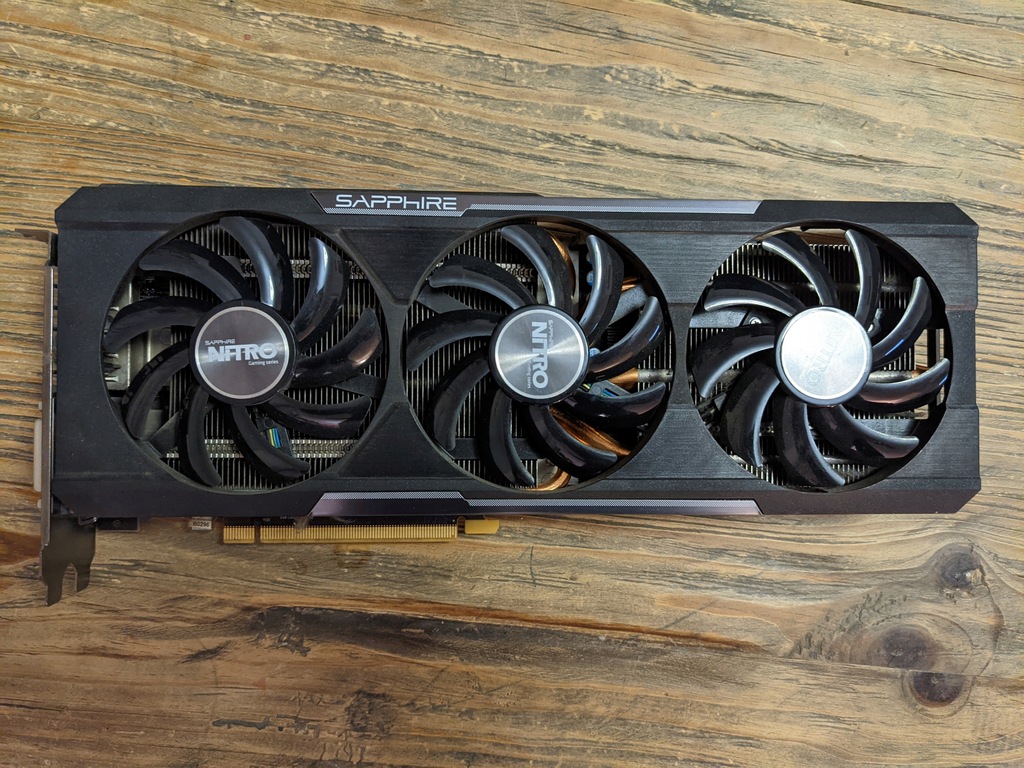 Купить Sapphire R9 390 Nitro OC 8 ГБ GDDR5 с коробкой: отзывы, фото, характеристики в интерне-магазине Aredi.ru