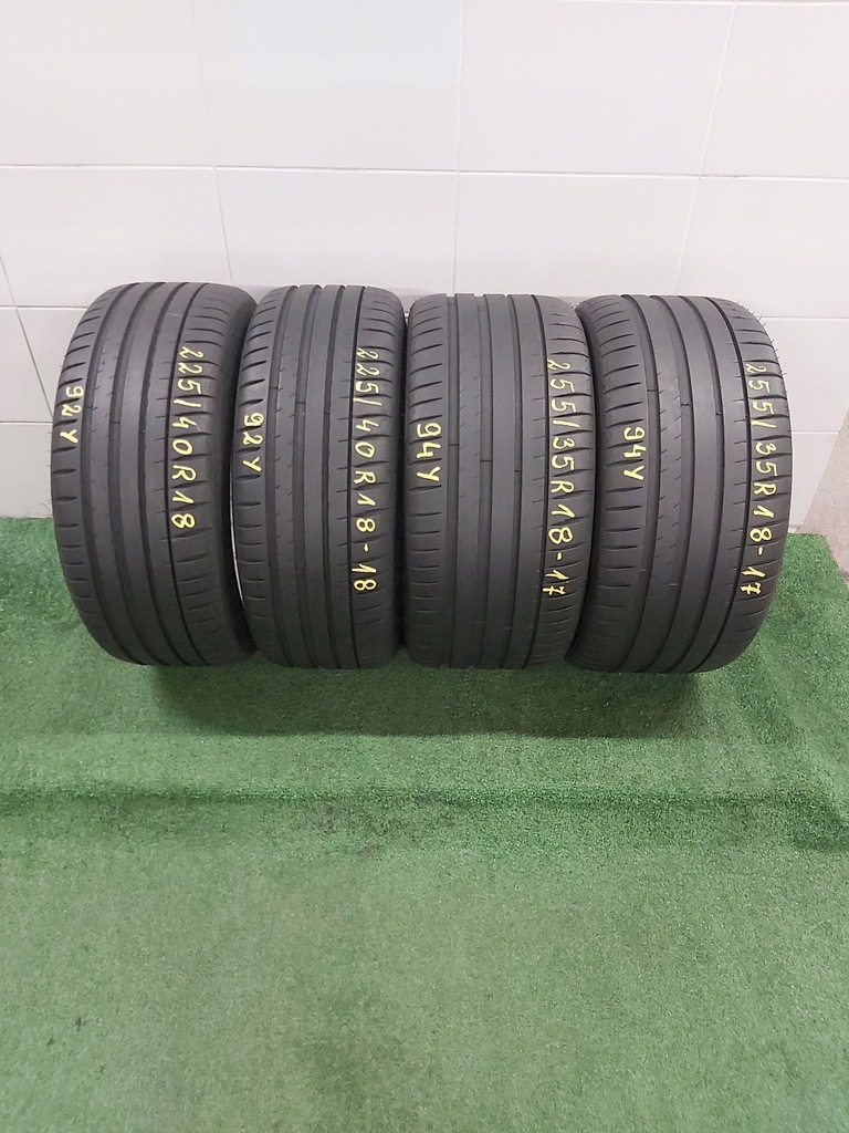 255 35 18 225 40 18 MICHELIN PILOT SPORT 4 94Y