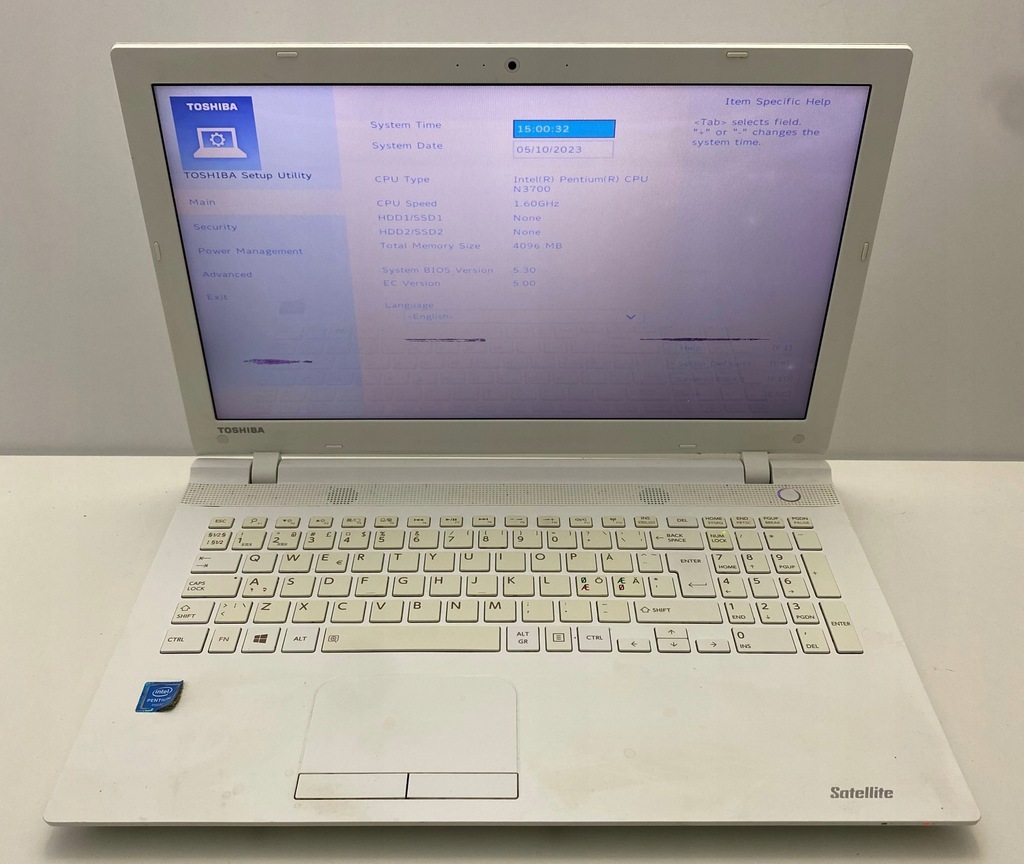 Toshiba C55-C-1TC 15,6 " Pentium M 4 GB WF36L