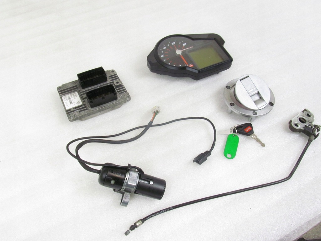 Shiver CDセット Amazon.co.jp: Shiver: Music