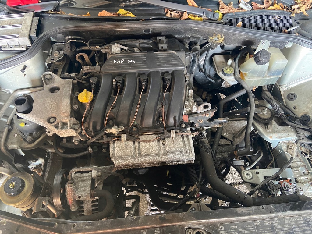 Silnik kompletny Renault Laguna II 1.8 16V F4p774