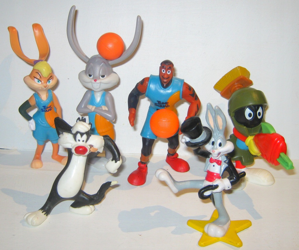 looney tunes lebron james