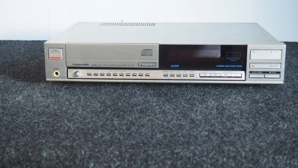 Toshiba XR-Z70 - 12370279852 - oficjalne archiwum Allegro