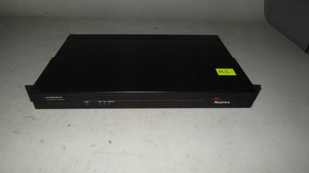 Xyplex MaxServer Terminal Server MX-1620-014