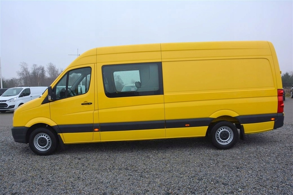 VOLKSWAGEN CRAFTER 2,5 TDI DOKA BRYGADÓWKA 7OSÓB