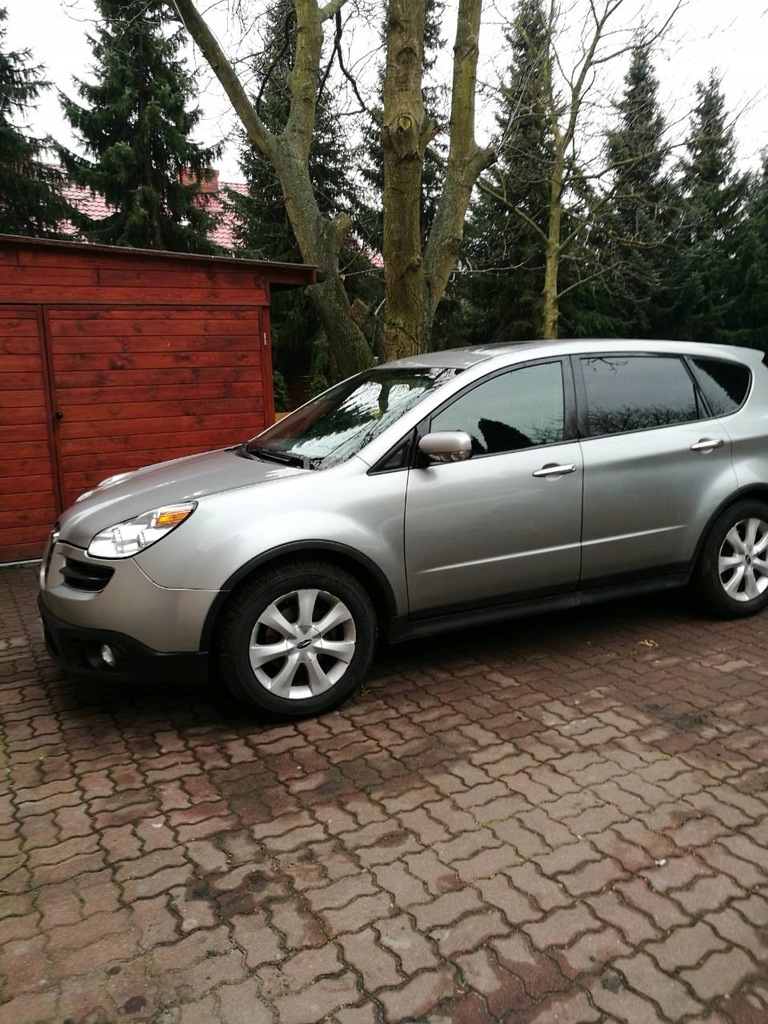 Subaru Tribeka B9 7osobowy samochód 7918089279