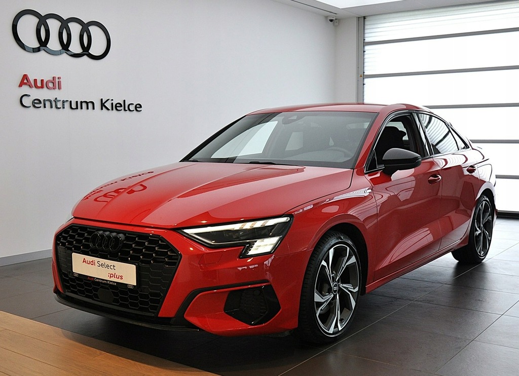 Audi A3 35TFSI 150 KM B&O MatrixLed BlacPak.