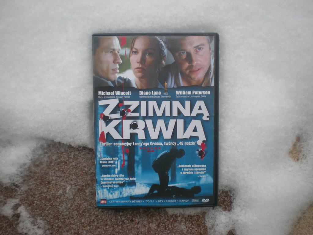 Z zimną krwią.