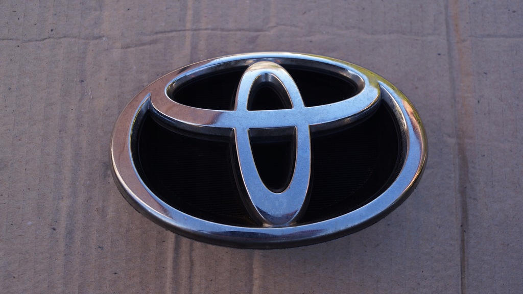 Znaczek Emblemat Toyota Corolla E12 Lift 7917609035