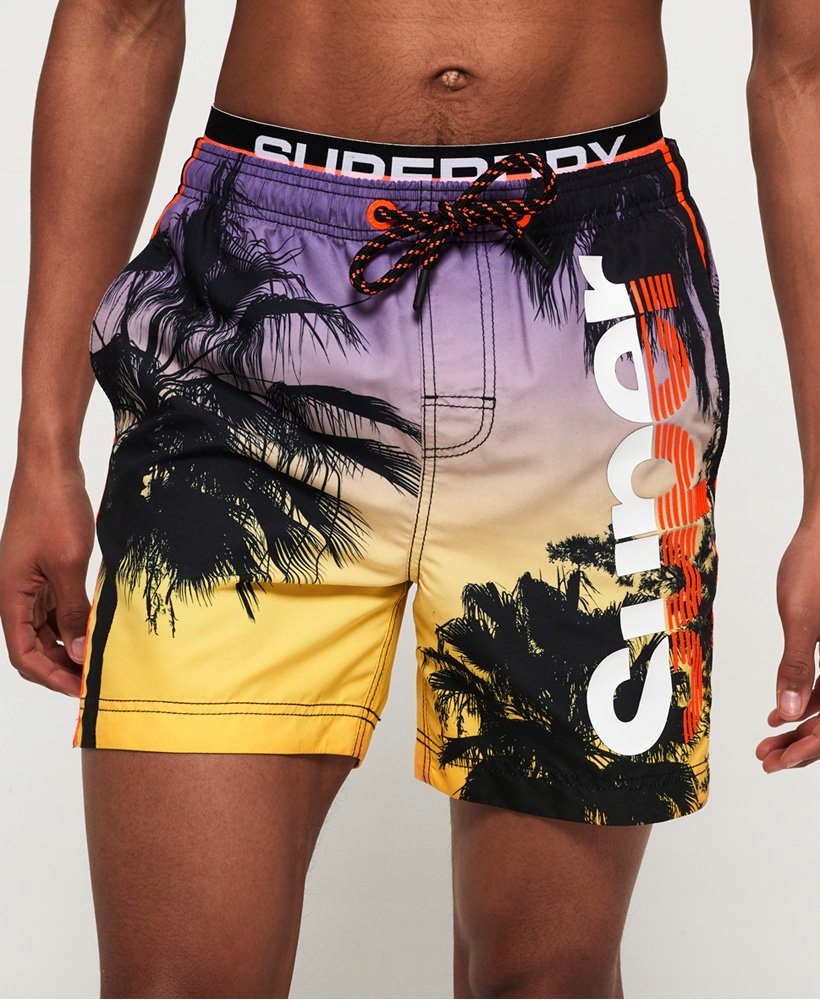 SUPERDRY SPODENKI DO KĄPIELI Z NADRUKIEM__XL