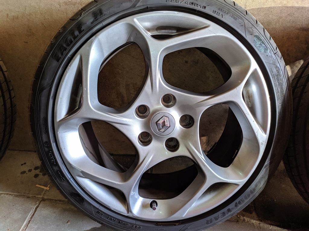 Felgi Megane III GT 5x114,3 403006010R 8706761103 oficjalne archiwum Allegro