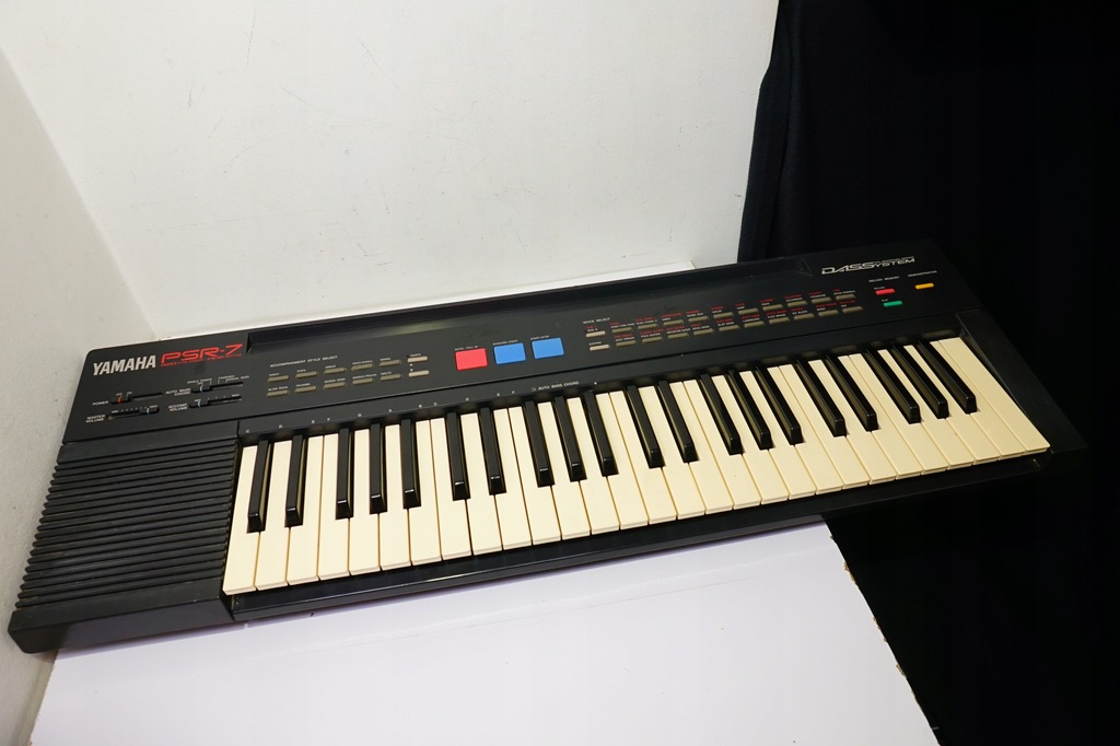 Yamaha PSR-7 Retro Keyboard Syntezator