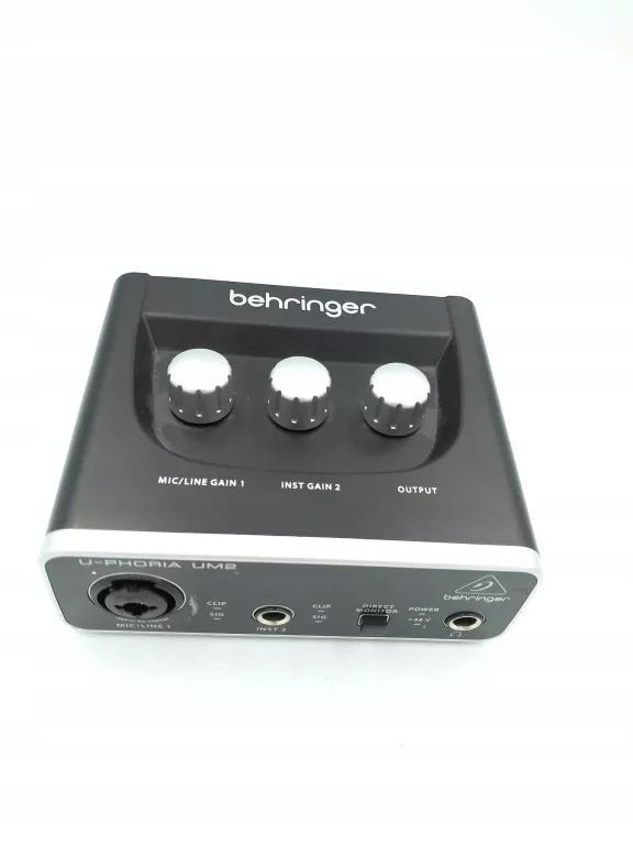 INTERFEJS AUDIO USB BEHRINGER UM2