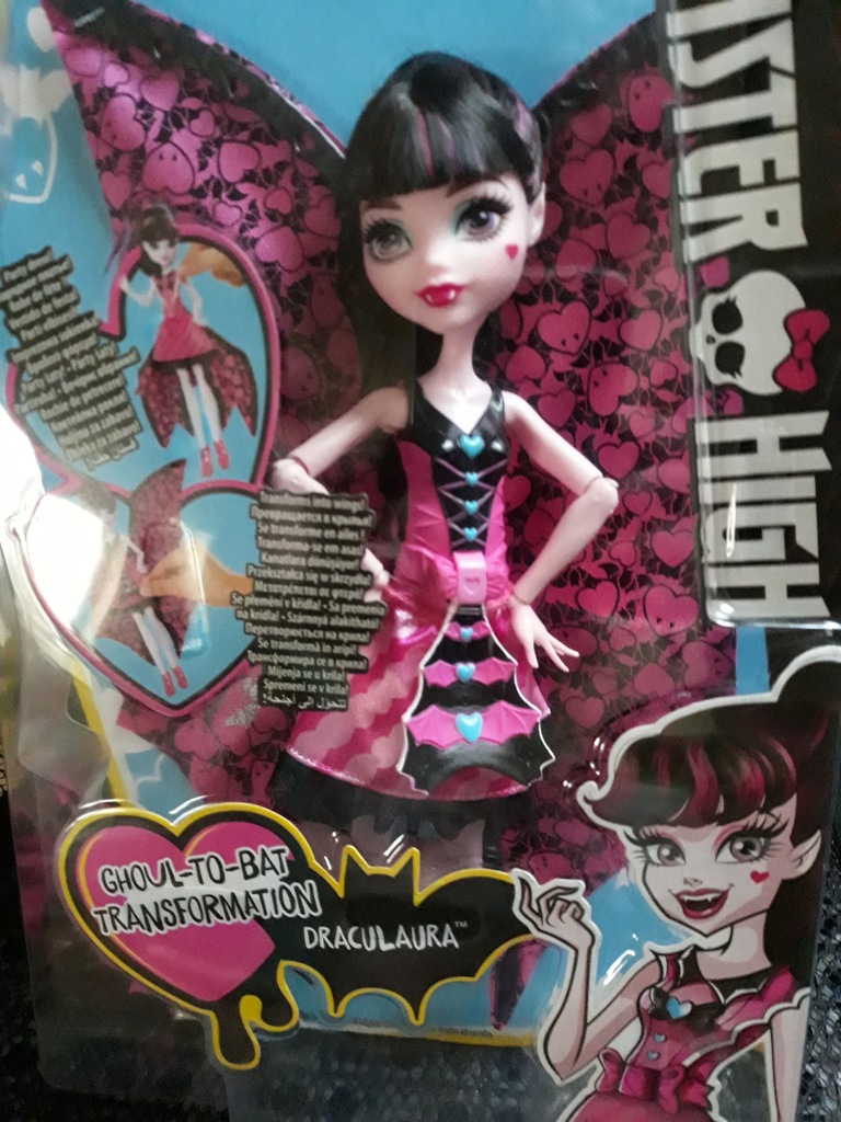 MONSTER HIGH Draculaura