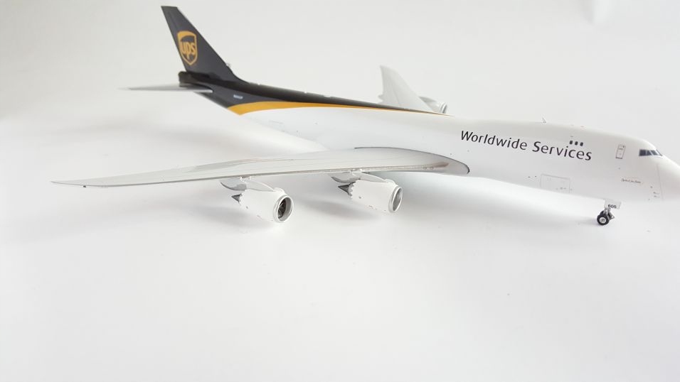 Model samolotu Boeing 747-8 UPS 1:400 METAL HIT