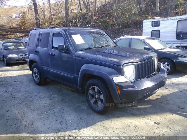 Jeep LIBERTY 2008r 3.7 V6 211KM automat 4X4