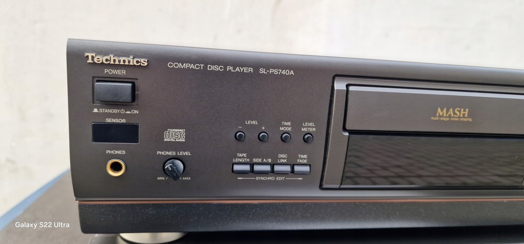 Odtwarzacz CD Technics SL-PS740A