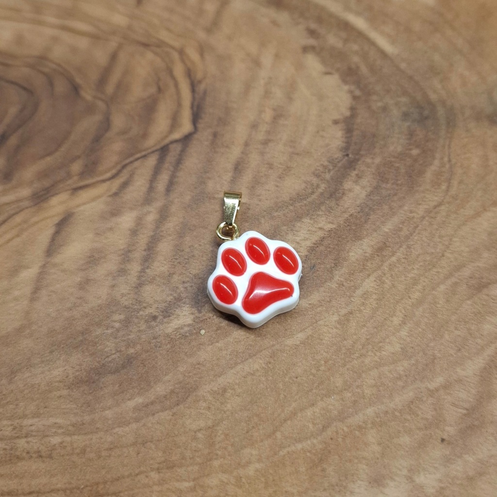 Wisiorek zawieszka z żywicy w kształcie kociej łapki WOŚP