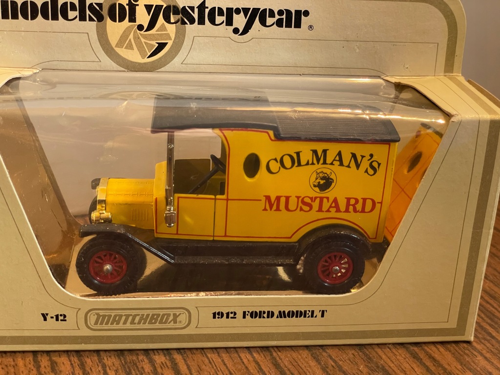 Matchbox 1912 Ford Model T 12636328625 oficjalne archiwum Allegro