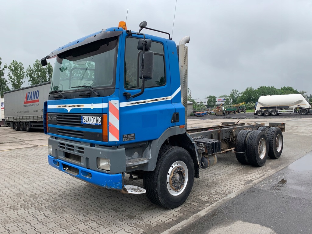 2X--DAF CF-85-380 EURO-2 6x4 RESORY-ZWOLNICA 1998r