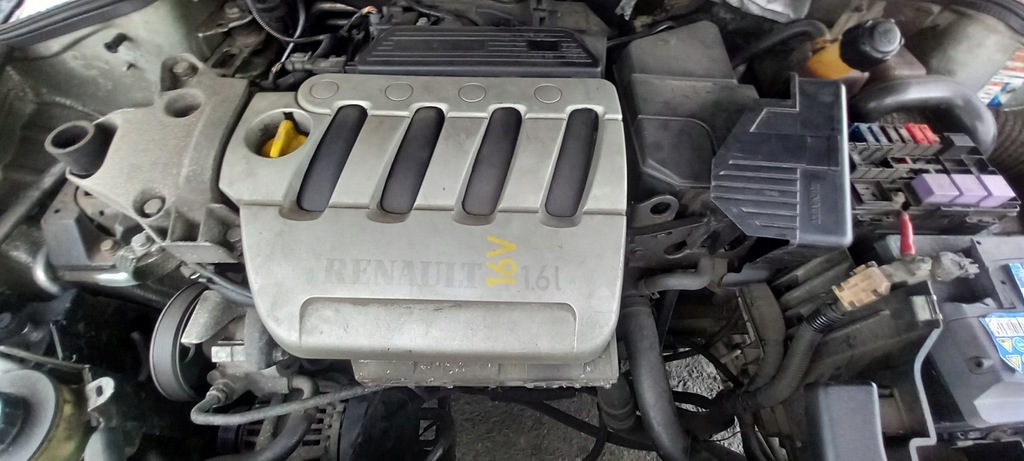 SILNIK BENZYNOWY RENAULT LAGUNA II 1.6 K4M710