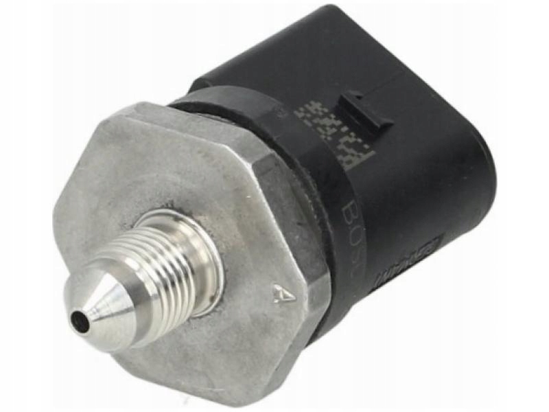 CZUJNIK CIŚNIENIA PALIWA VW PASSAT B7 3.6 B6 1.6-3.6 TOUAREG 3.0-4.2