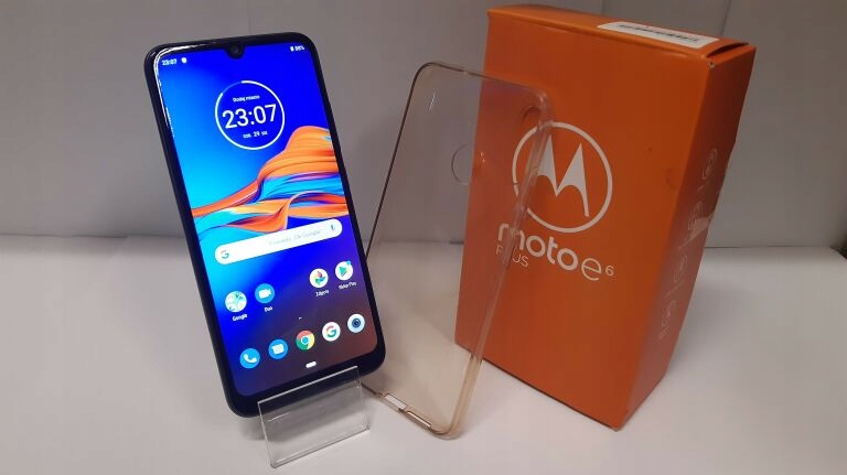 SMARTFON MOTOROLA E6 PLUS 4/64GB ZOBACZ