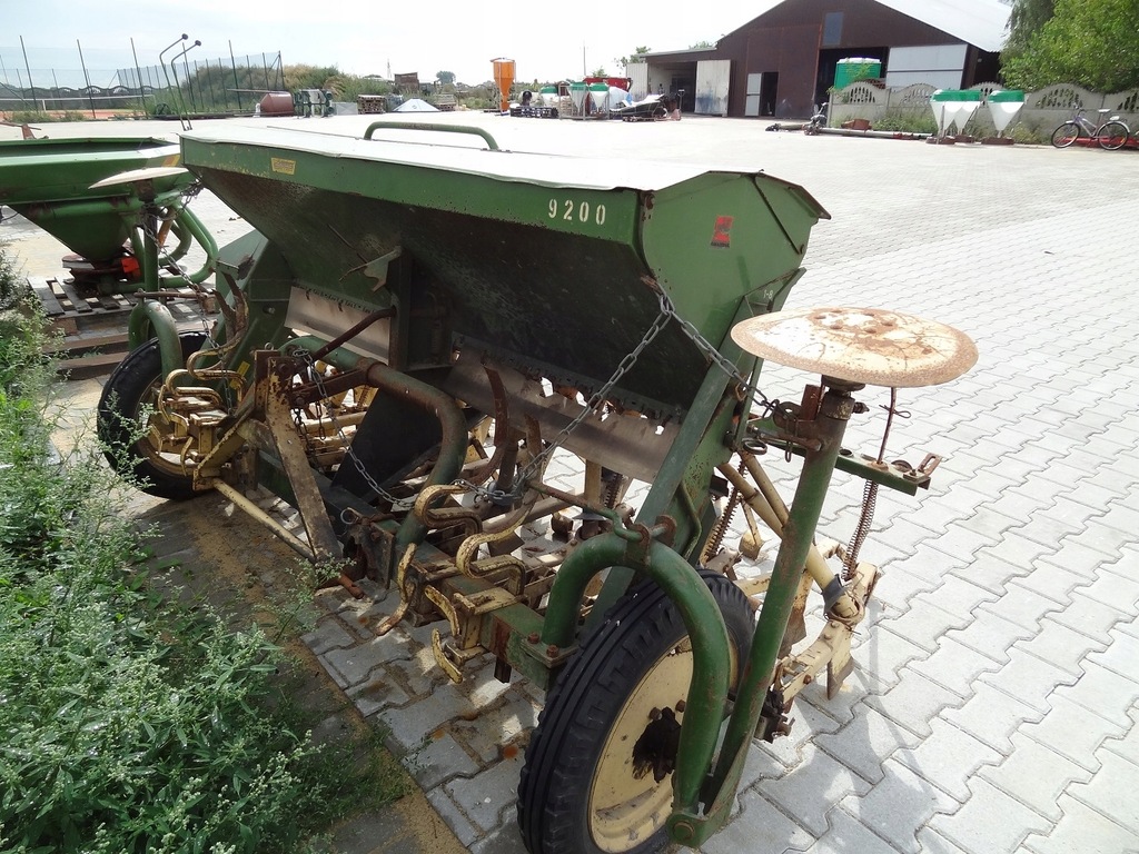 Siewnik AMAZONE D4 TYP 25 - 2,5m