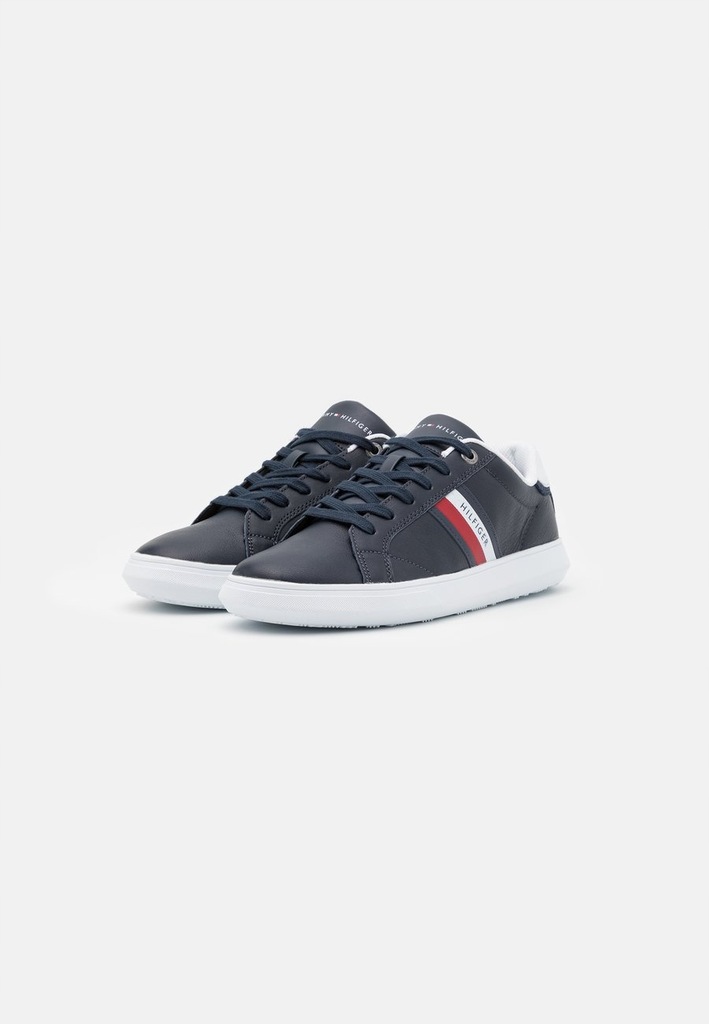 TOMMY HILFIGER ESSENTIAL BUTY SKÓRZANE 41 1BYC