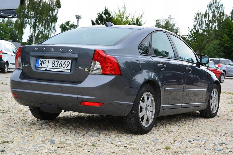 VOLVO S40 1.6D 115KM,momentum driveE, po serwisie