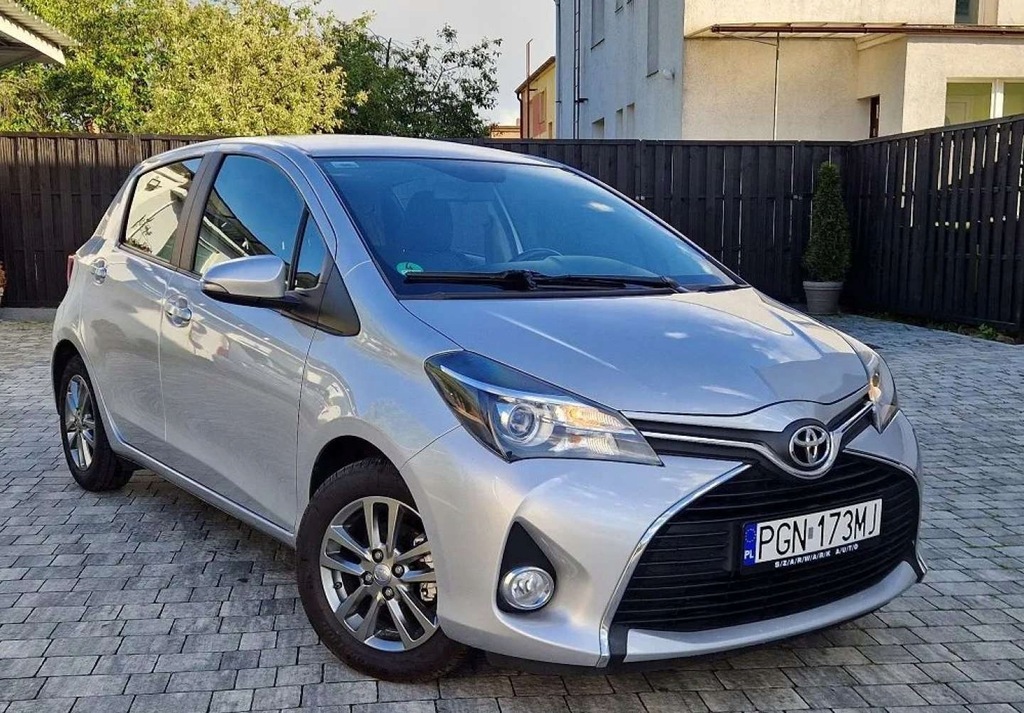 Toyota Yaris Toyota Yaris 1.33 Business Edition 1.3 Benzyna 99KM