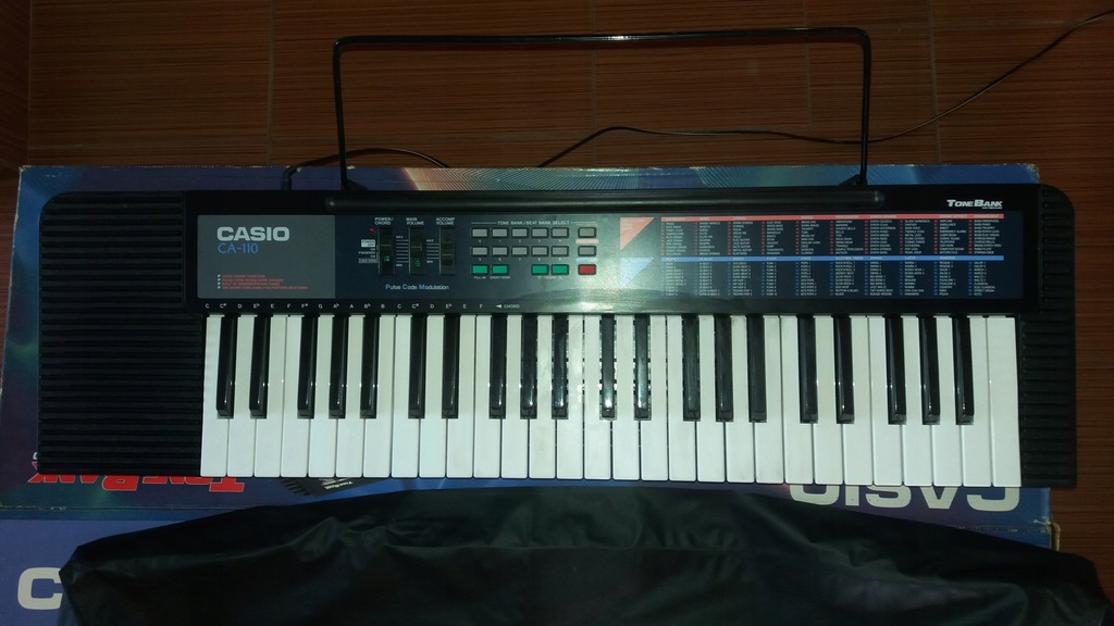 Keyboard CASIO CA-110 - Instrument Klawiszowy